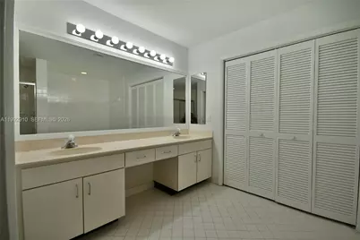 10380 NW 46th St #0, Doral, FL 33178 - Photo 17