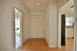 10380 NW 46th St, Doral, FL 33178 - Photo 3