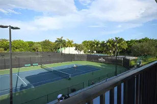 10380 NW 46th St, Doral, FL 33178 - Photo 41