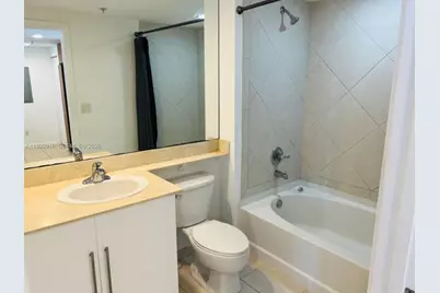 335 S Biscayne Blvd #2406, Miami, FL 33131 - Photo 11