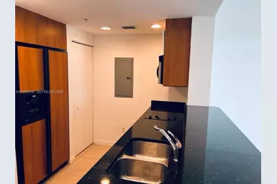 335 S Biscayne Blvd #2406, Miami, FL 33131 - Photo 9