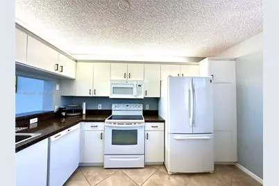 10360 NW 30th Ct #303, Sunrise, FL 33322 - Photo 3