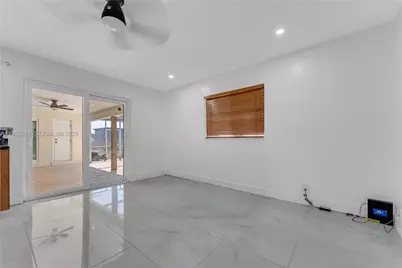 6924 NW 8th Ct, Margate, FL 33063 - Photo 17
