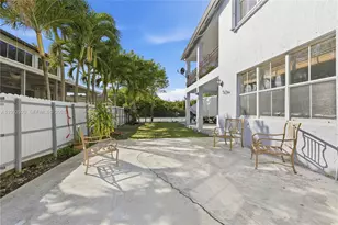 15184 SW 20th St, Miami, FL 33185 - Photo 11