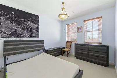 15184 SW 20th St, Miami, FL 33185 - Photo 17