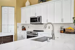 14957 SW 34th St, Davie, FL 33331 - Photo 25