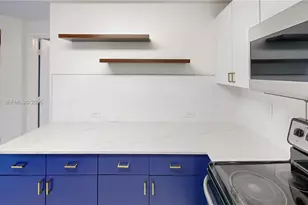 10210 SW 154th Pl, Miami, FL 33196 - Photo 23