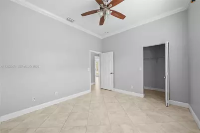 1154 NW 183rd Ter, Pembroke Pines, FL 33029 - Photo 23