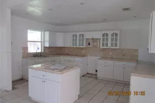 18420 SW 129th Ave, Miami, FL 33177 - Photo 5