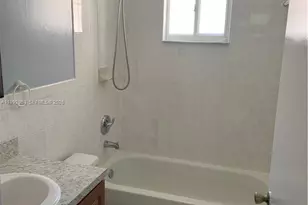 12352 NW 98th Ave, Hialeah Gardens, FL 33018 - Photo 7