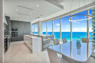 17901 Collins Ave, Sunny Isles Beach, FL 33160 - Photo 9