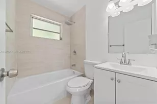 2457 NE 183rd St, North Miami Beach, FL 33160 - Photo 11