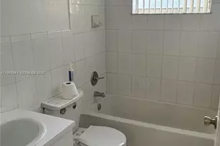 3211 NW 191st St, Miami Gardens, FL 33056 - Photo 5