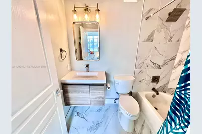 450 NE 2nd Ave #5, Fort Lauderdale, FL 33301 - Photo 17