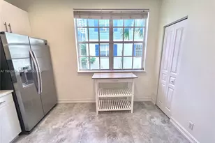 450 NE 2nd Ave, Fort Lauderdale, FL 33301 - Photo 3