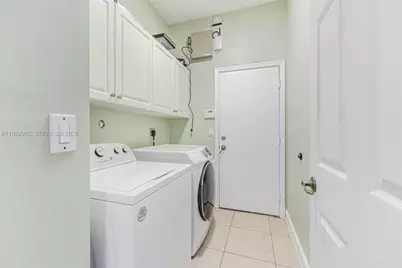 16418 NW 14th St, Pembroke Pines, FL 33028 - Photo 29