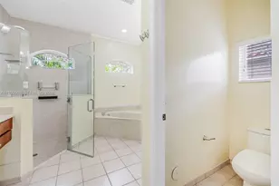 16418 NW 14th St, Pembroke Pines, FL 33028 - Photo 27