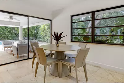 8118 Los Pinos Blvd, Coral Gables, FL 33143 - Photo 9