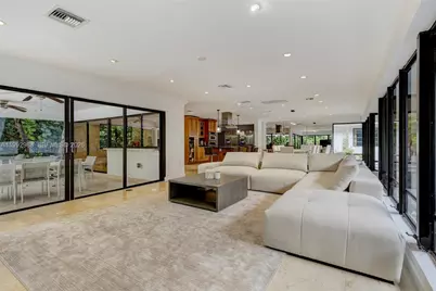 8118 Los Pinos Blvd, Coral Gables, FL 33143 - Photo 7