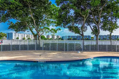 8730 SW 21st St, Miramar, FL 33025 - Photo 37