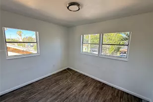 236 SW 10th Ave, Miami, FL 33130 - Photo 3