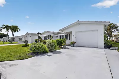 1104 Ocean Ave, Boynton Beach, FL 33426 - Photo 3