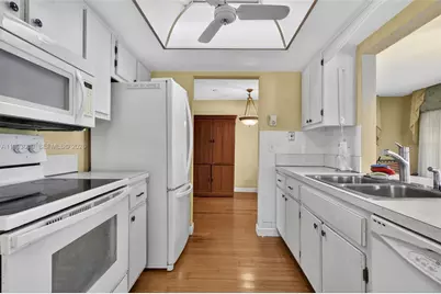 1104 Ocean Ave, Boynton Beach, FL 33426 - Photo 19