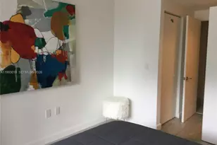 55 SW 9th St, Miami, FL 33130 - Photo 11