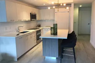 55 SW 9th St, Miami, FL 33130 - Photo 3