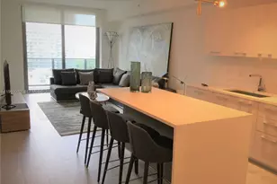 55 SW 9th St, Miami, FL 33130 - Photo 9