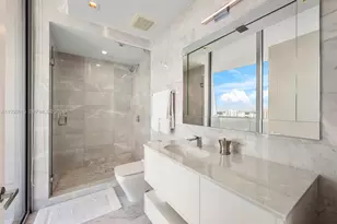18501 Collins Ave, Sunny Isles Beach, FL 33160 - Photo 41