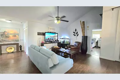 4105 Clearview Ter, West Palm Beach, FL 33417 - Photo 1