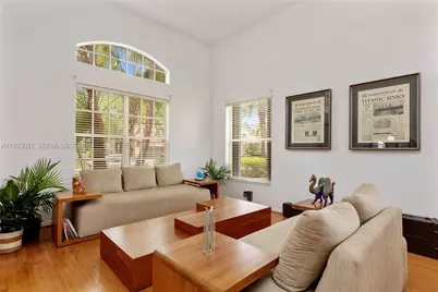 4128 Amber Ln, Weston, FL 33331 - Photo 9