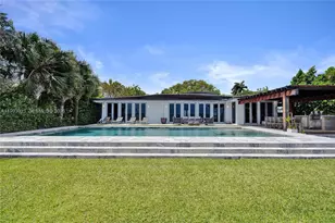 9301 N Bayshore Dr, Miami Shores, FL 33138 - Photo 67