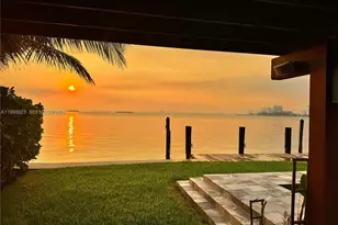9301 N Bayshore Dr, Miami Shores, FL 33138 - Photo 95