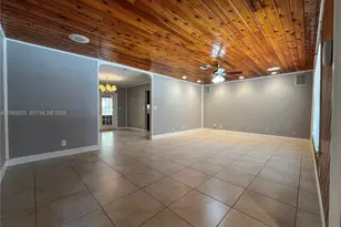 13587 N 77th Pl N, Unincorporated Palm Beach County, FL 33412 - Photo 19