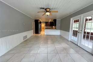 13587 N 77th Pl N, Unincorporated Palm Beach County, FL 33412 - Photo 25