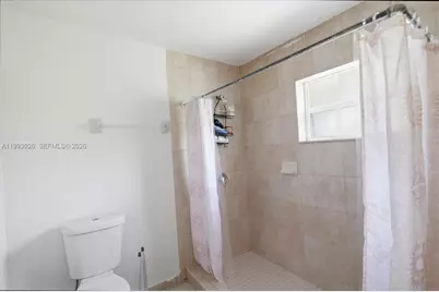 1271 W 83rd St, Hialeah, FL 33014 - Photo 21