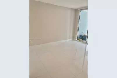 170 SE 14th St #2208, Miami, FL 33131 - Photo 13