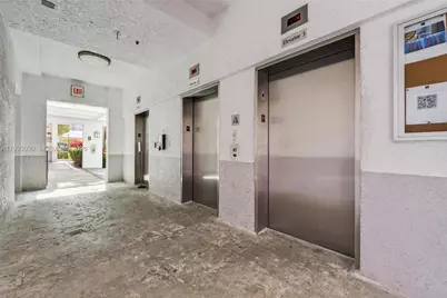 15051 Royal Oaks Ln #2406, North Miami, FL 33181 - Photo 3