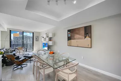 55 SW 9th St #3004, Miami, FL 33130 - Photo 7