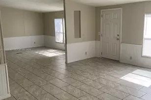 8638 Gibson Oaks Dr, Lakeland, FL 33809 - Photo 9