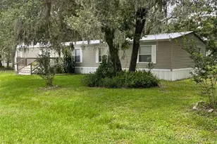 8638 Gibson Oaks Dr, Lakeland, FL 33809 - Photo 1