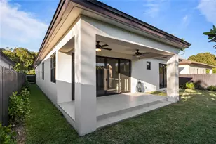 8570 SW 198th St, Cutler Bay, FL 33189 - Photo 9