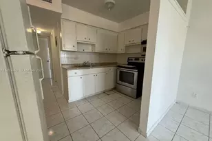 7917 West Dr, North Bay Village, FL 33141 - Photo 5