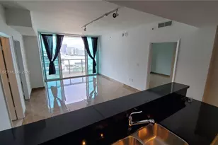 253 NE 2nd St, Miami, FL 33132 - Photo 9