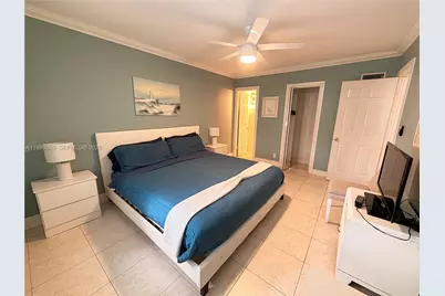 1520 McKinley St #210E, Hollywood, FL 33020 - Photo 3