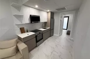 944 Jefferson Ave, Miami Beach, FL 33139 - Photo 5