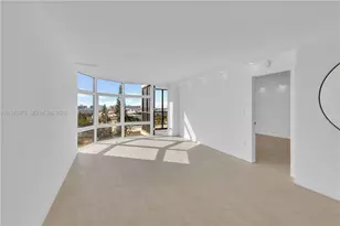 20100 W Country Club Dr, Aventura, FL 33180 - Photo 19