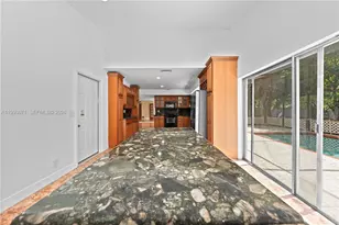 9460 Atlantic St, Miramar, FL 33025 - Photo 11